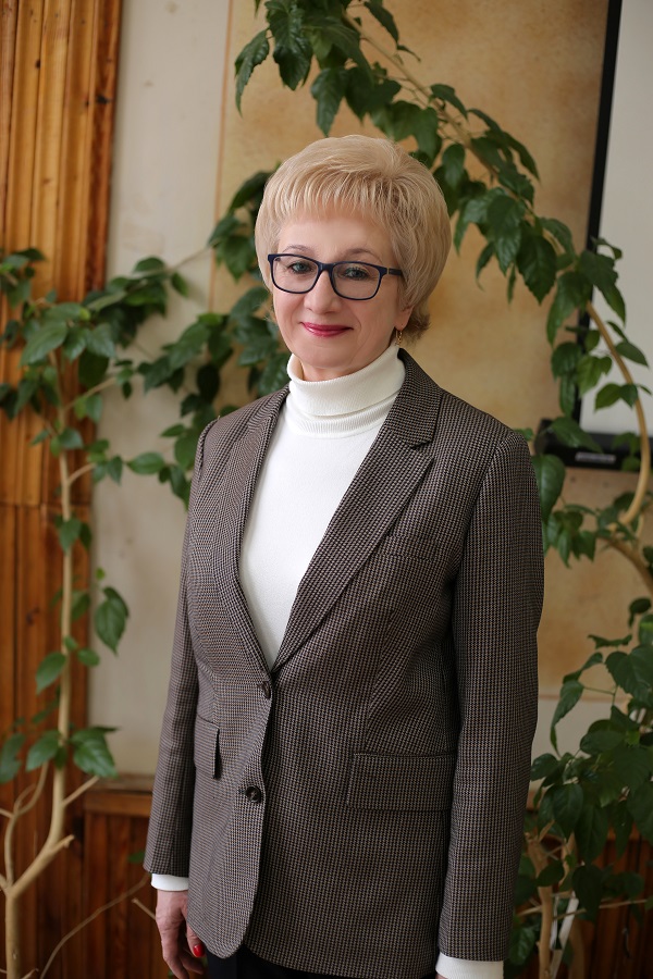 Белова Наталья Дмитриевна.